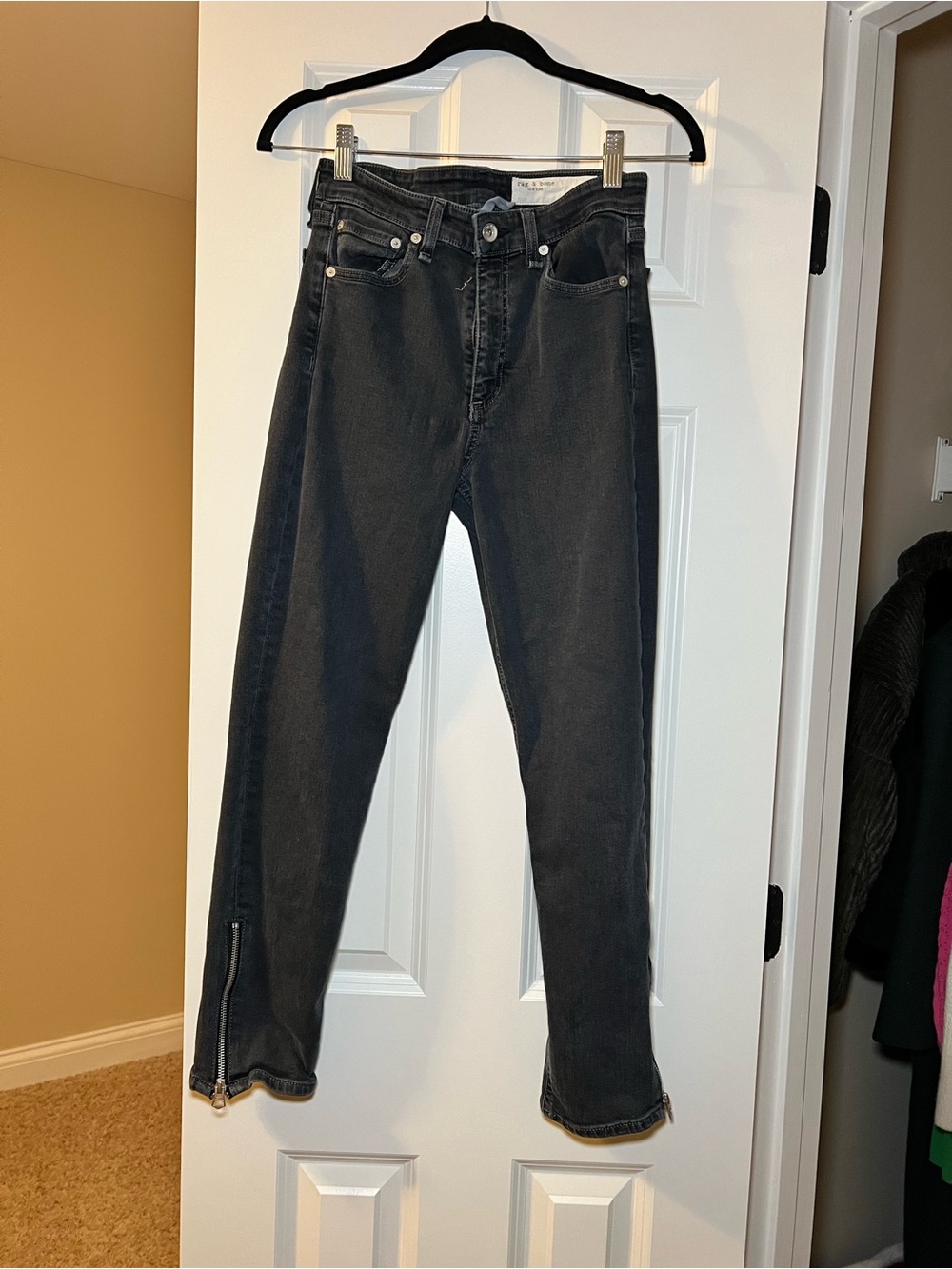 rag & bone Black Slim Jeans with Zip Hem size 25